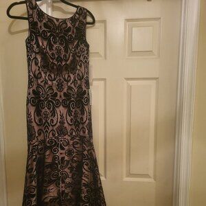 Eliza J High/Low Gown In Black lace/blush lining
